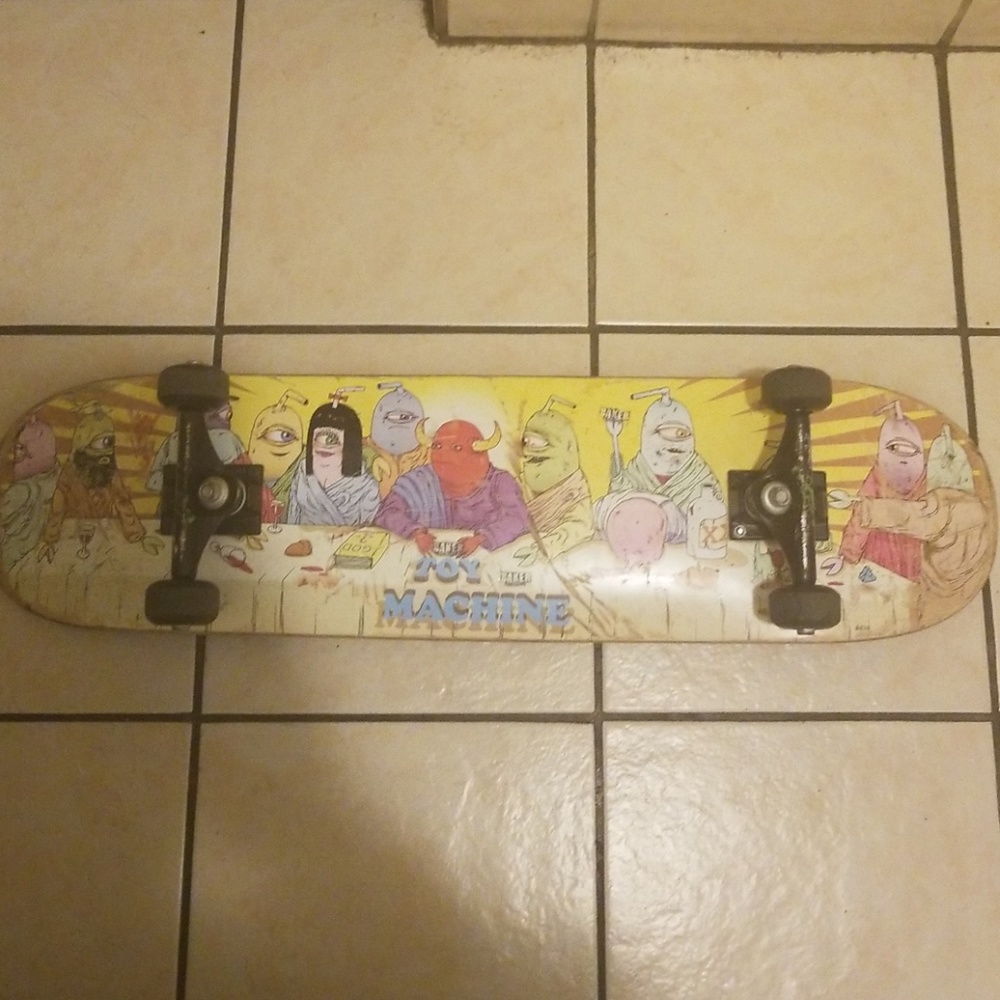 Skateboard